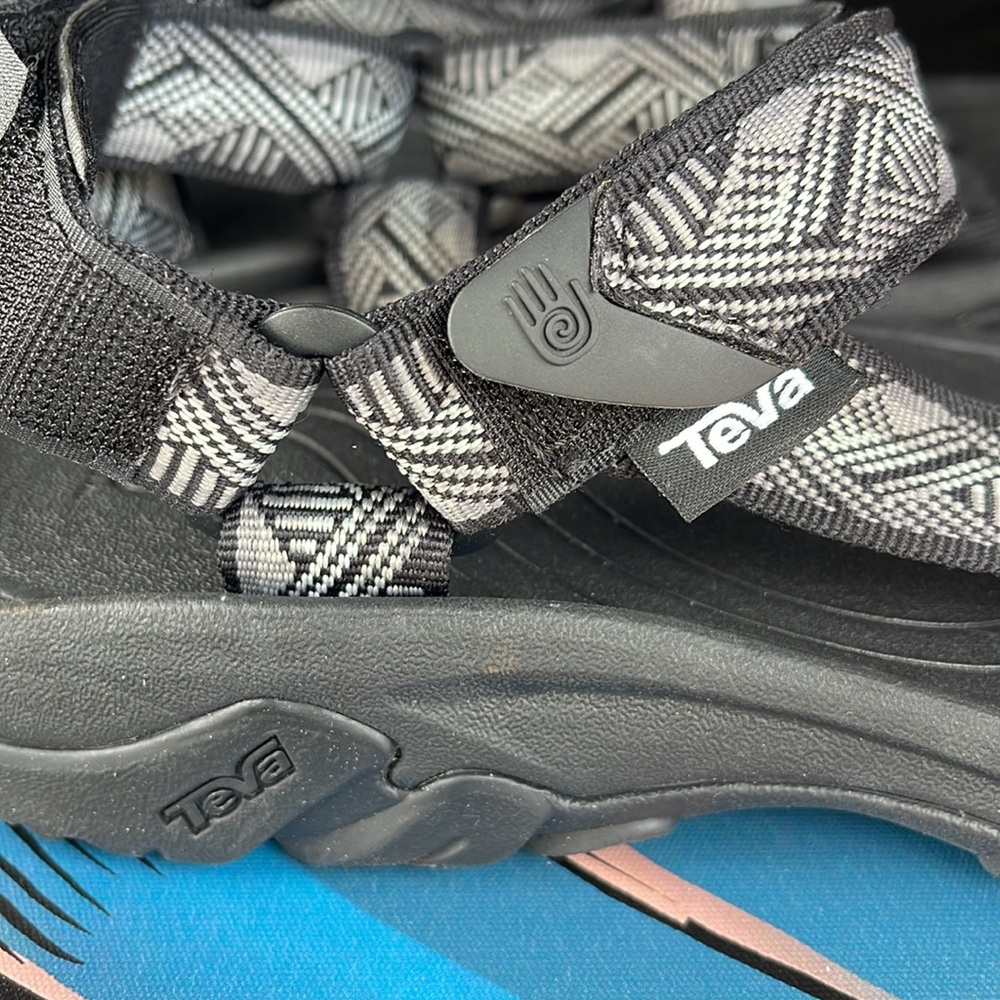 NEW Mens 11 Teva Sandals Hurricane 4 1093379 Black Hiking Trail Shoes Tevas grey - Picture 4 of 10